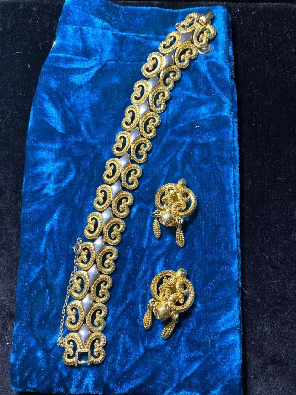 Vintage Rare D'Orlan 22K GOLD Triple Plated Heart Links Bracelet Clip on Earring